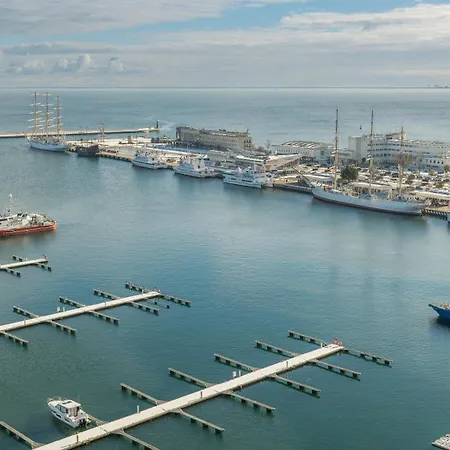 Sea Towers, Sun & Snow Lejlighed *