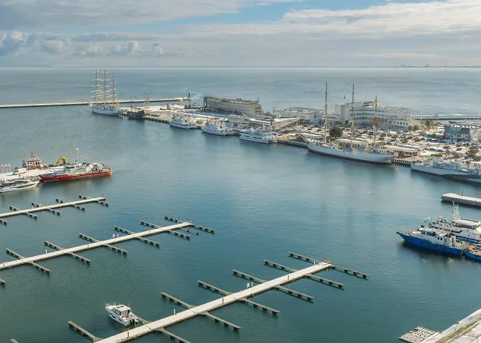 Sea Towers, Sun & Snow Lägenhet *